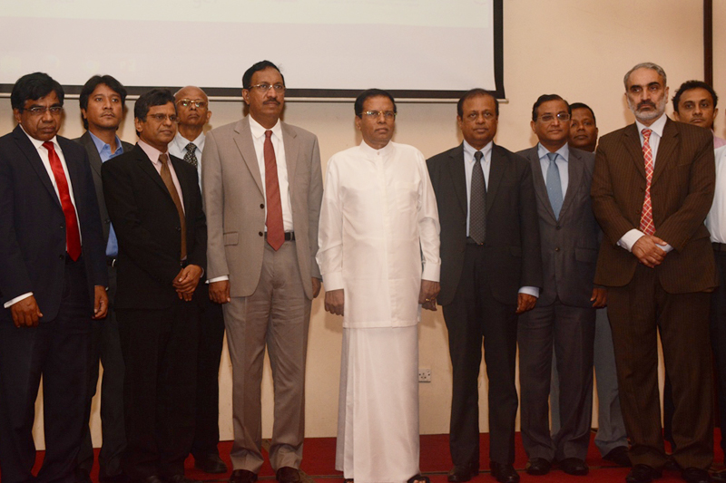 Participants at the Air Quality Symposium with Sri Lankan President Maithripala.